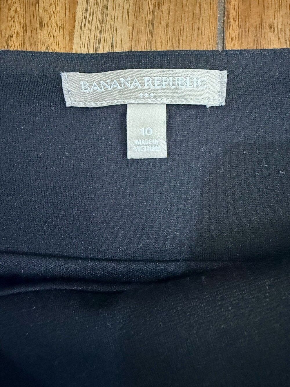Banana Republic Black Solid A-Line Mini Skirt High Rise Lined Zip Size 10 - Picture 8 of 9